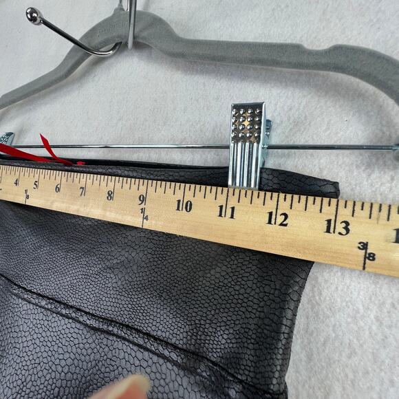 Spanx Snake Skin Faux Leather Legging Black Size S Mid Rise Skinny Leg Stretch - Picture 8 of 11